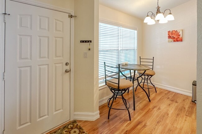 Photo - 1300 Misty Pines Cir