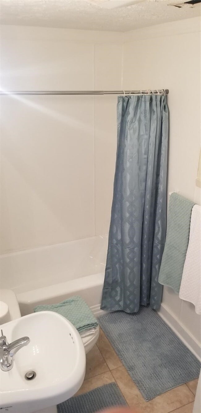 Photo - 4418 Avenue P 1/2