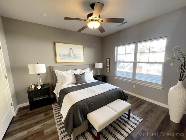 Building Photo - 1 Bedroom 1 Bath Walk-In Level Lakeside Apartment ADA Compliant - Offering Flexible Lease Terms &...