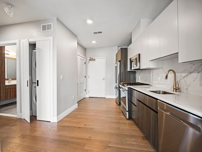 Photo - 9 Central St Unidad 307