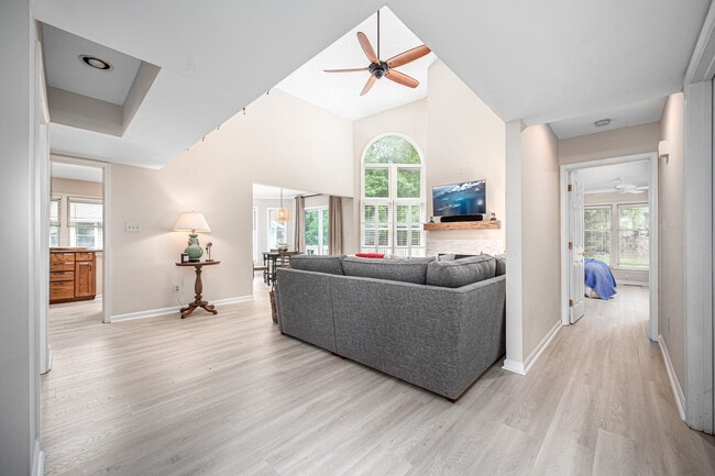 206 Kirkwood Dr Unit SI ID1020748P