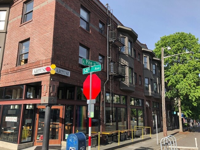 Photo - Chester Apartments