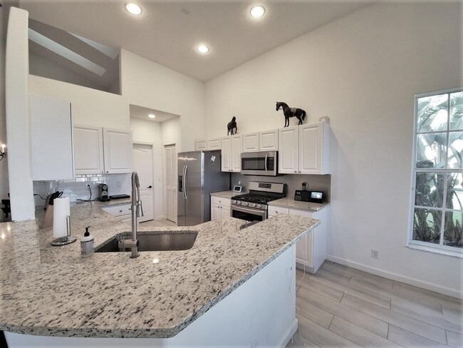 Photo - 46 Pinnacle Cove