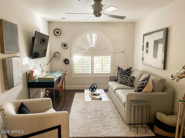 Photo - 10360 E Sutton Dr