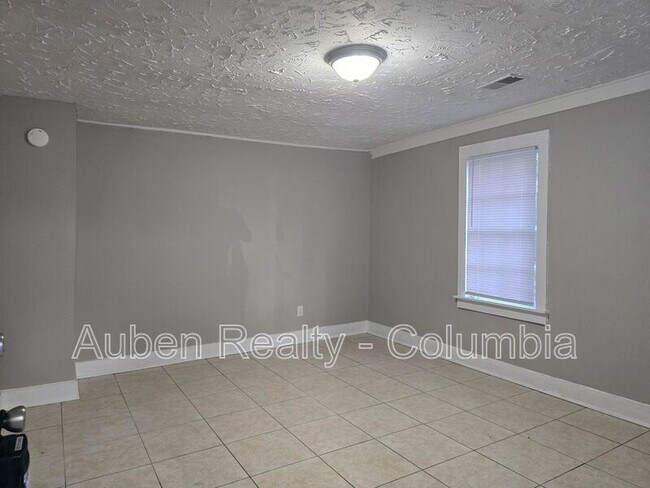 Photo - 1339 Blue Ridge Terrace