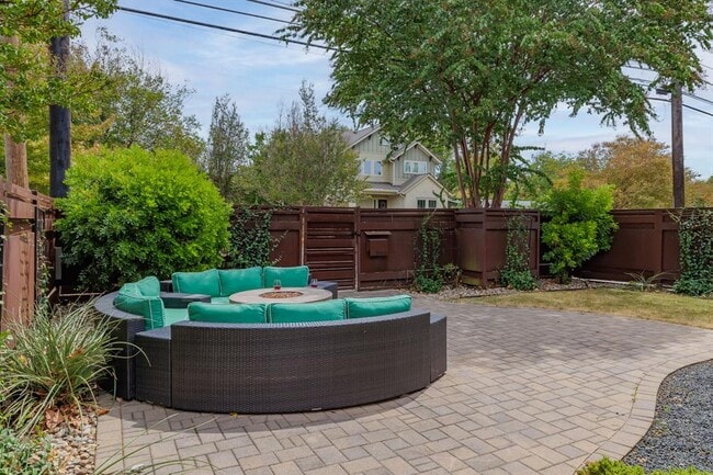 Photo - 5206 Woodrow Ave