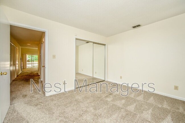 Photo - 503 Cypress Trace Dr