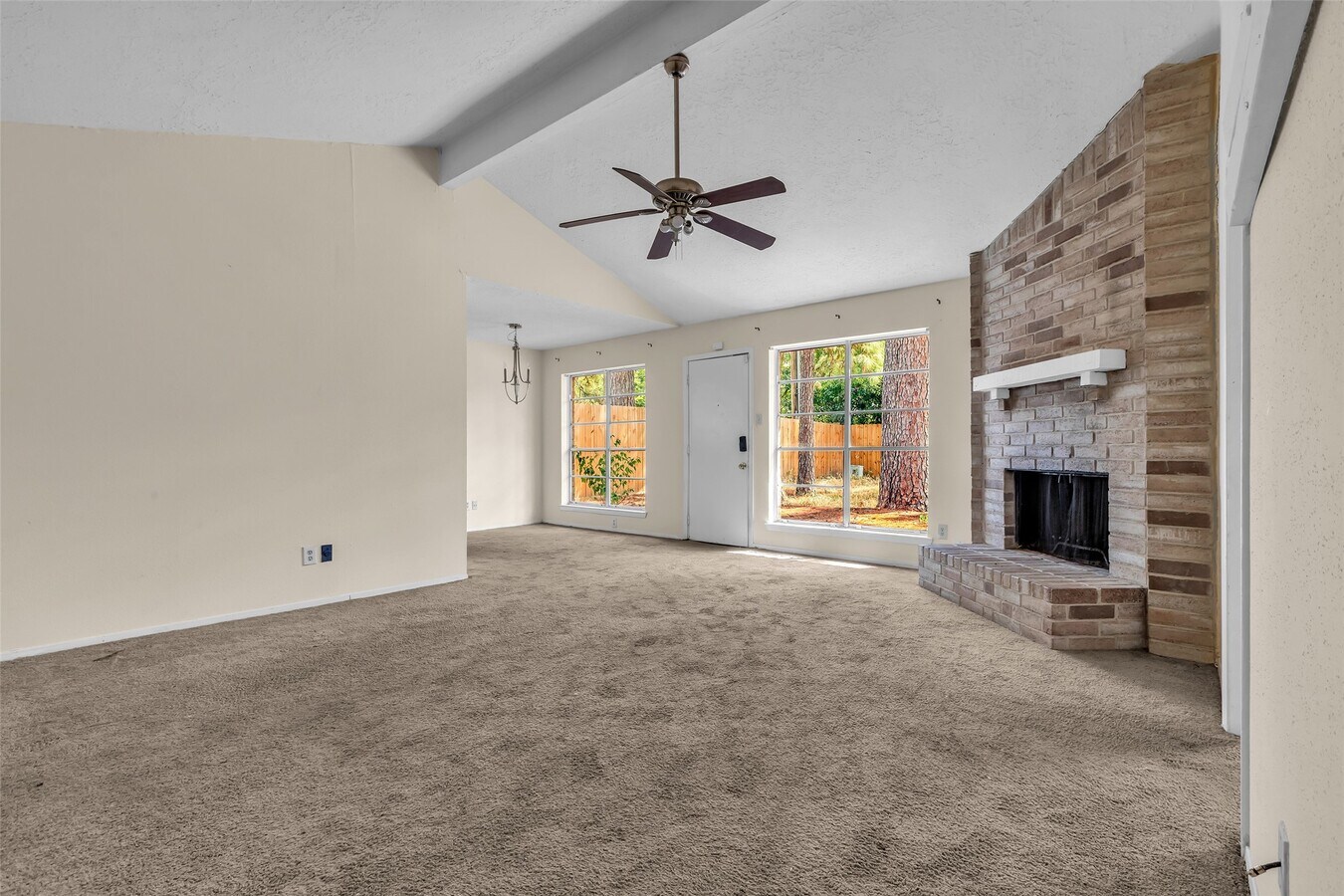 Photo - 4830 Hickorygate Dr