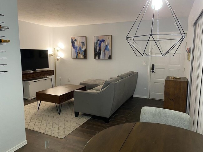 Photo - 4611 W North B St Unit 117