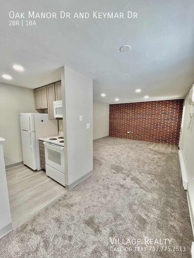 Photo - 232 Oak Manor Dr