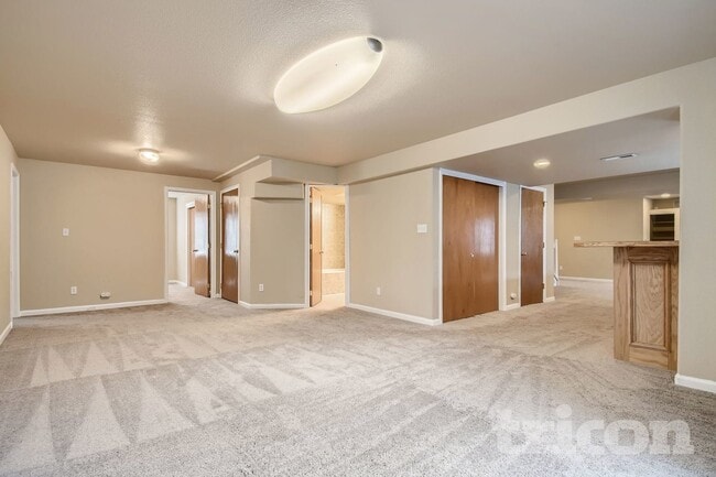 Photo - 6305 Clayton St