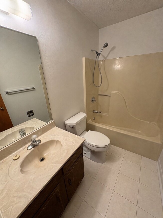 Photo - 10502 County Rd 107 Unidad 3