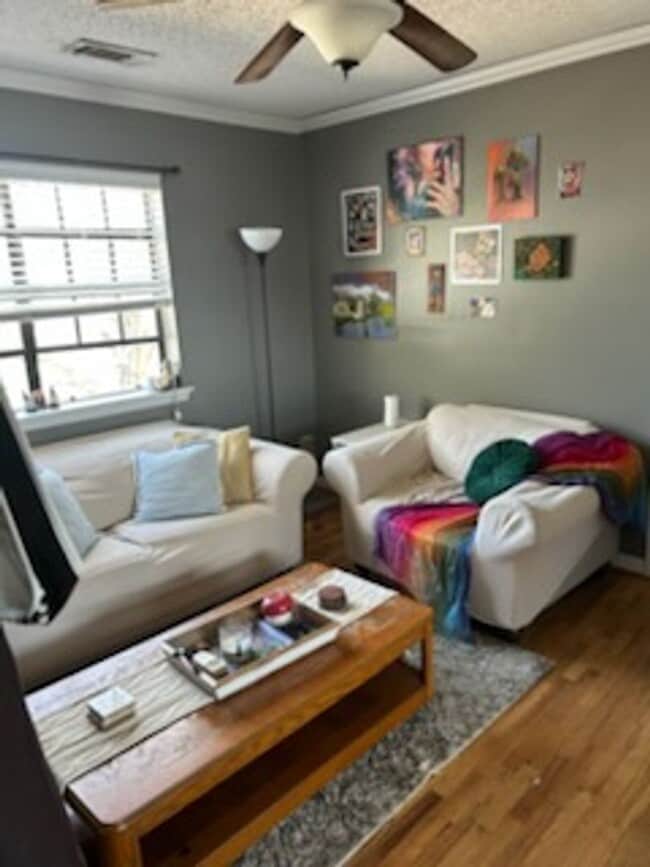 Photo - 2 bedroom 2 bath upstairs condo $1,100 per month Unit 22C