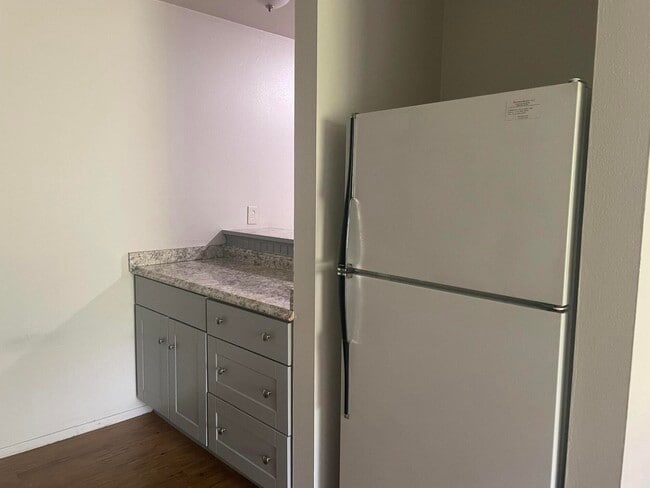 Photo - 3811 S 35th St