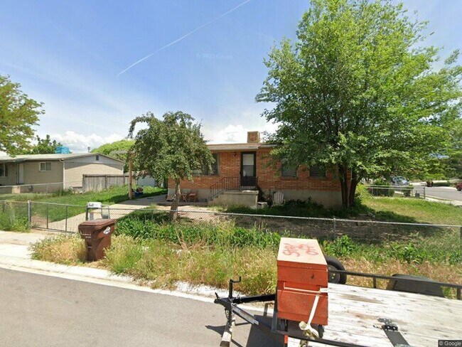 Photo - 8177 Darin St Unit Downstairs