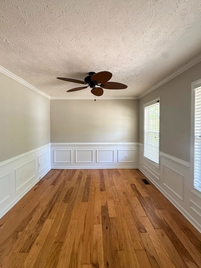 Photo - Spacious 4 Bed 2.5 Bath Home in Carolina Lakes