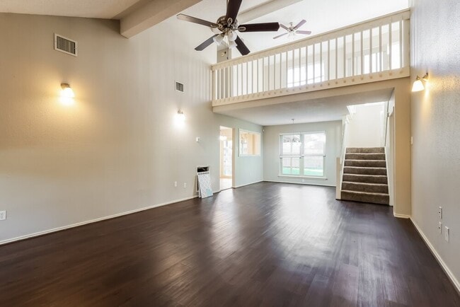 Photo - 17103 Spruce Run Dr