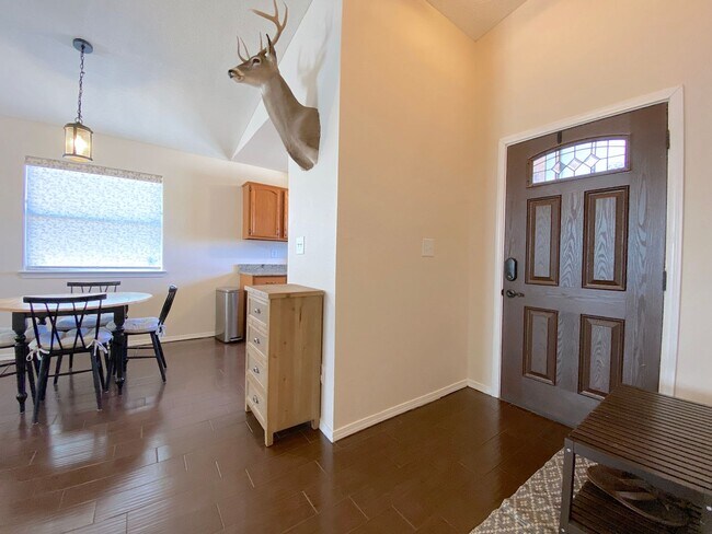 Photo - Northeast El Paso 3 bed with Refrig A/C Casa