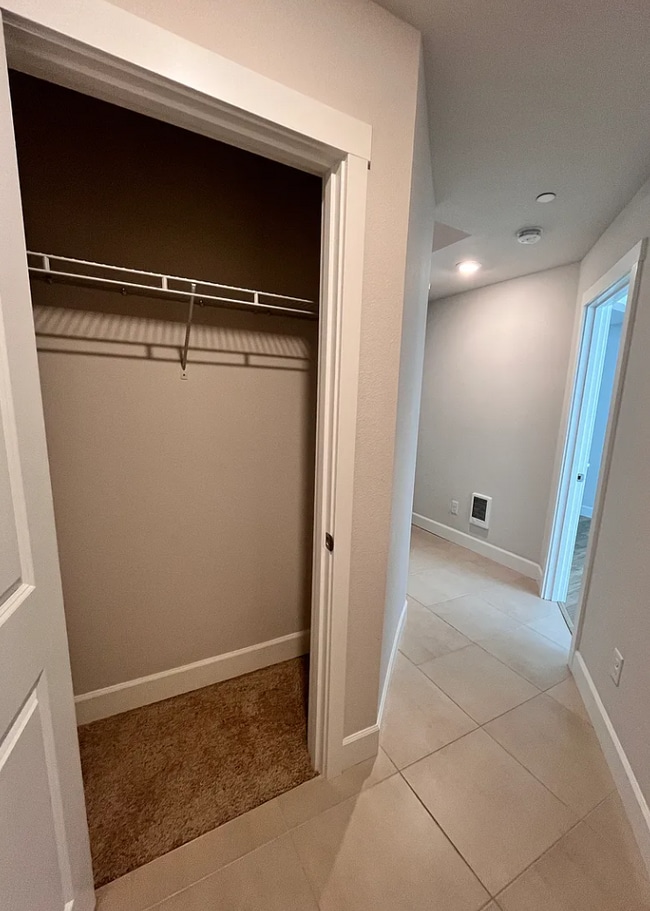 Photo - 17009 SW Friendly Ln