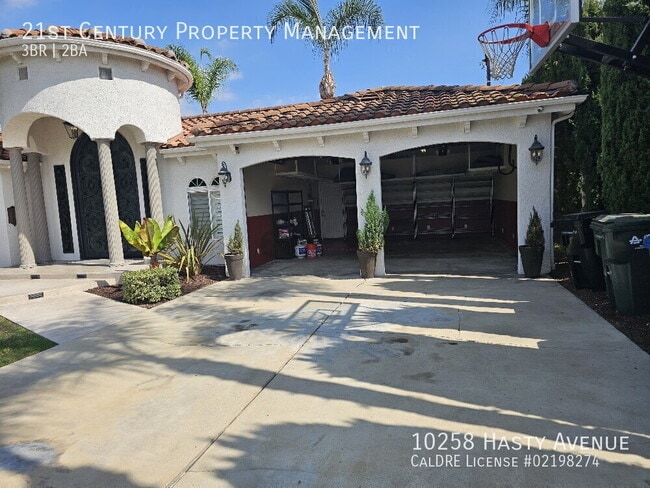10258 Hasty Ave