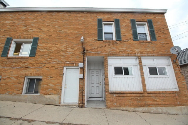 Building Photo - 6 National St Unit 1 Rental