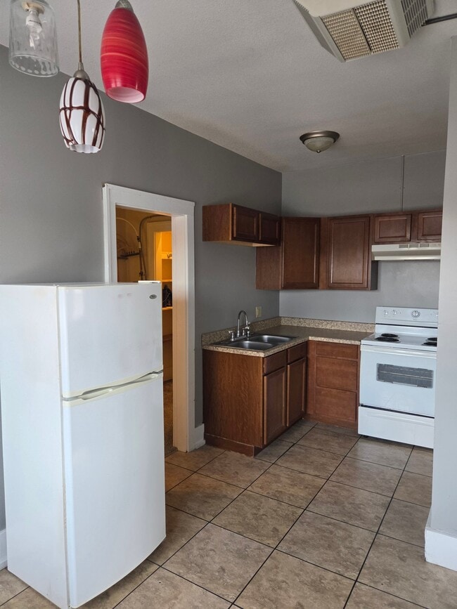 Photo - 125 S Seneca St Unit 303