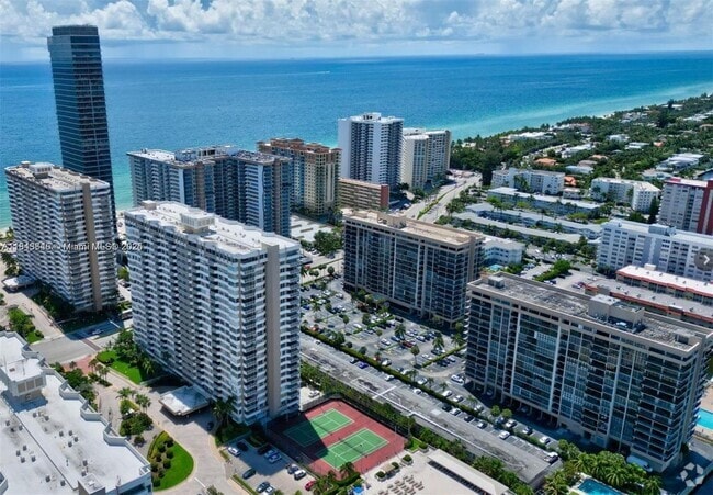 Building Photo - 1980 S Ocean Dr Unit 11N Rental