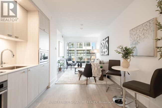 Photo - 115 Denison Ave Unité 303