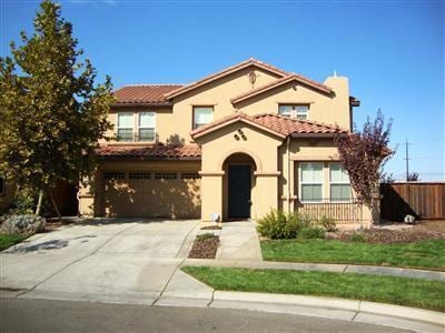 Building Photo - Charming Woodland Corner Home – Spacious 3 Bed, 2.5 Bath on a Quiet Cul-de-Sac