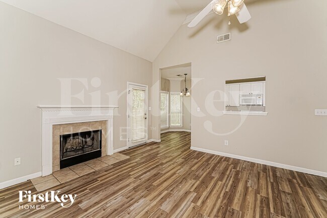 Photo - 1011 Alden Glen Dr