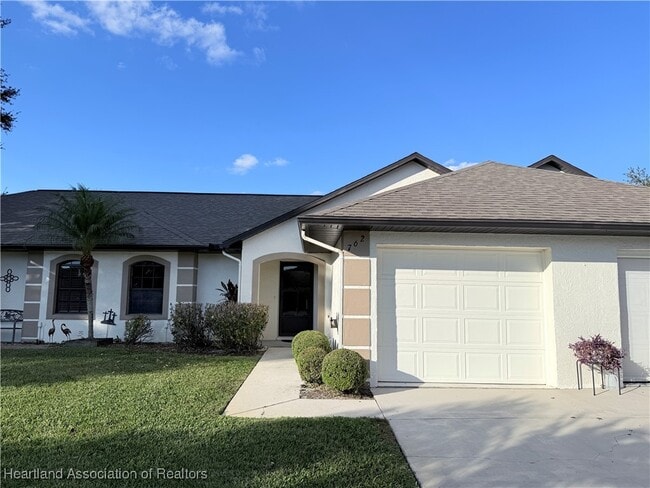 Building Photo - 762 W Carey Ln