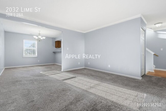 Photo - 2032 Lime St