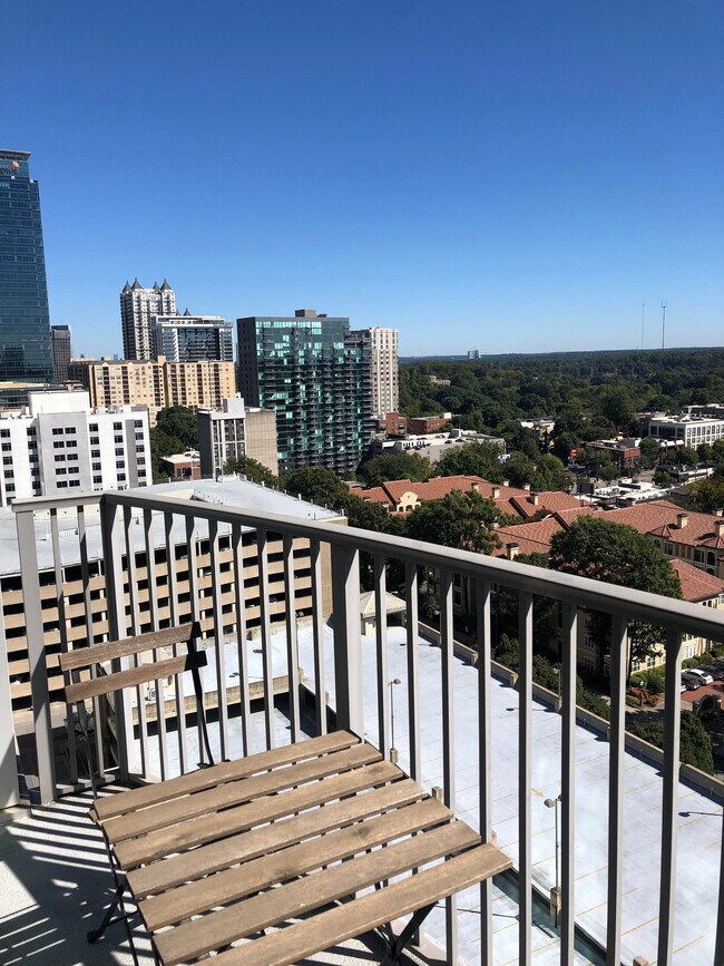 Photo - 923 Peachtree St NE Unit 1334