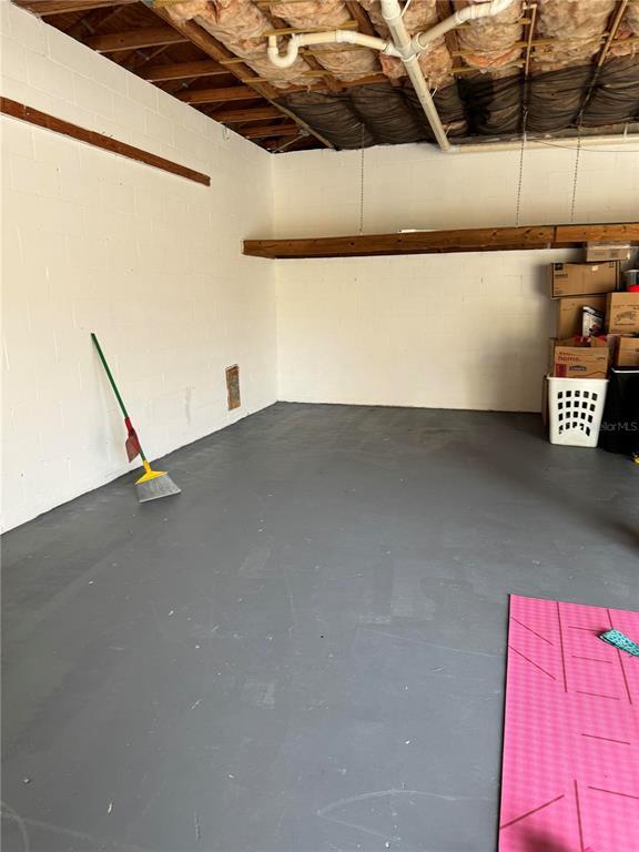 Photo - 3063 St Clair Ave