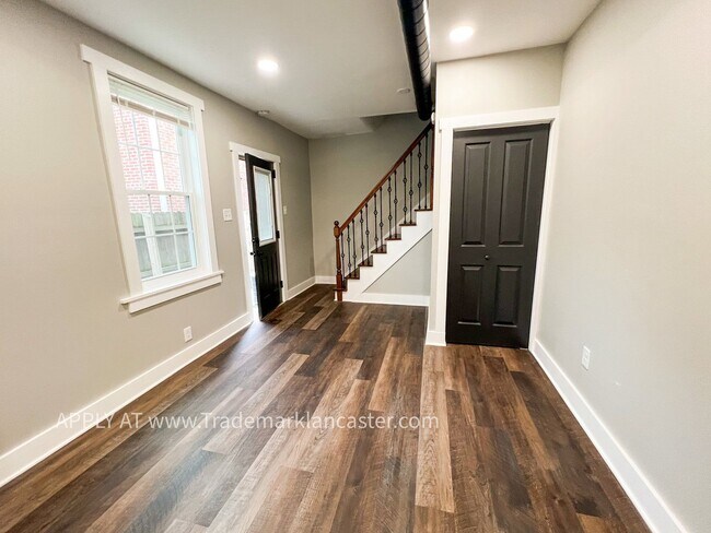 Photo - 432 W Lemon St Unit 3