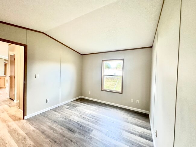 Photo - 90 Yankee Folly Rd House