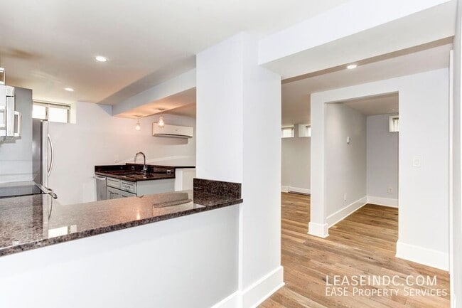 Photo - 1910 Kalorama Rd NW Unit #2