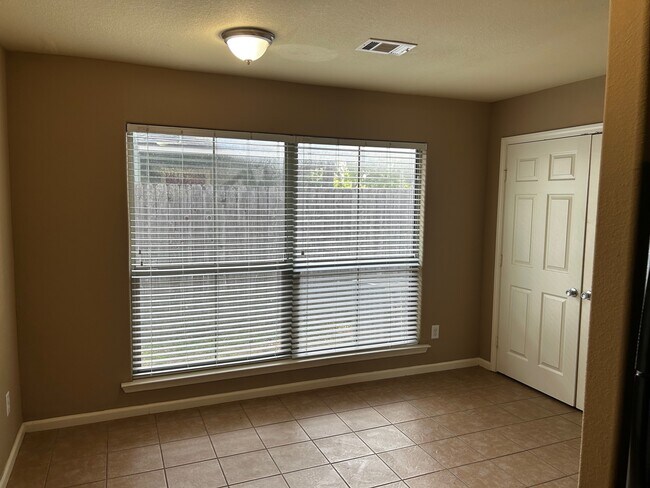 Photo - 21479 W Wallis Dr