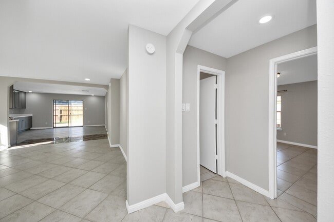 Photo - 3504 Wheatfield Ct