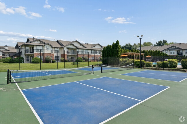 Pickleball Courts