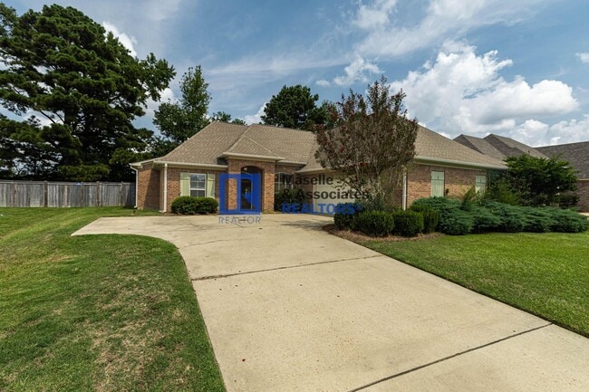 Building Photo - 4 Bed/2 Bath Home in Stillhouse Creek in M...