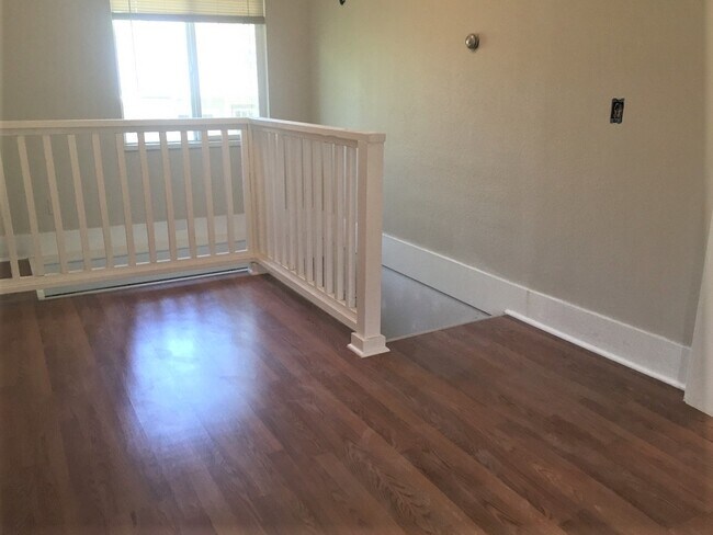 Photo - 4251 9th Ave NE