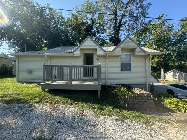 Photo - 1200 N Washington St