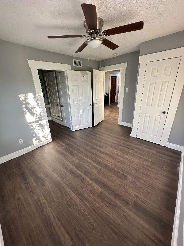 Photo - 3317 Avenue G Unidad 121