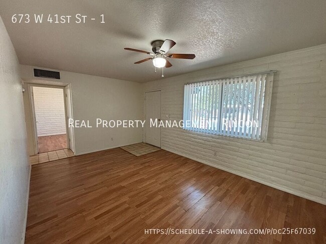 Photo - 673 W 41st St Unit 1