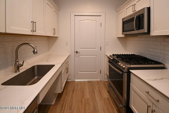 Photo - 206 NJ-71 Unit B