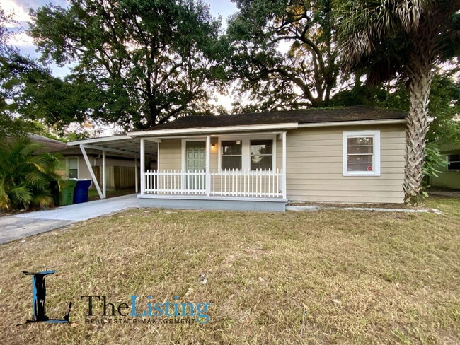 Photo - 10011 N Jasmine Ave