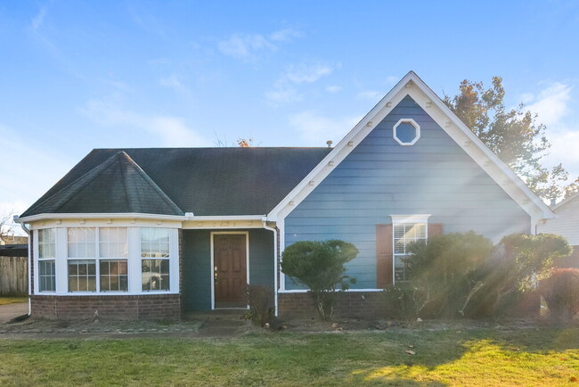 Building Photo - 7499 Spinola Cove