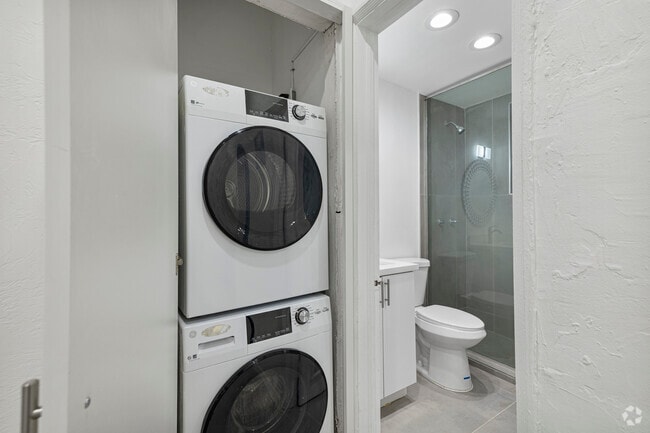 1BR, 1BA - 900 Pennsylvania Ave