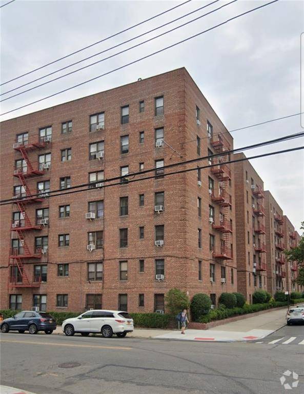 Building Photo - 2400 E 3rd St Unit #40 Rental